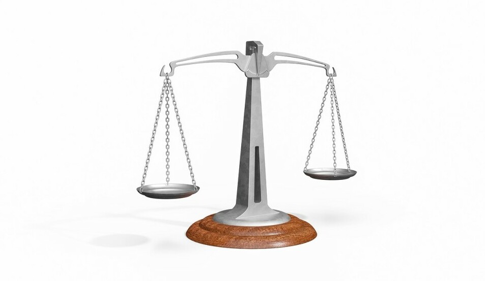 A balancing scale